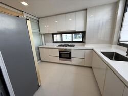 Sky Habitat (D20), Condominium #525686691
